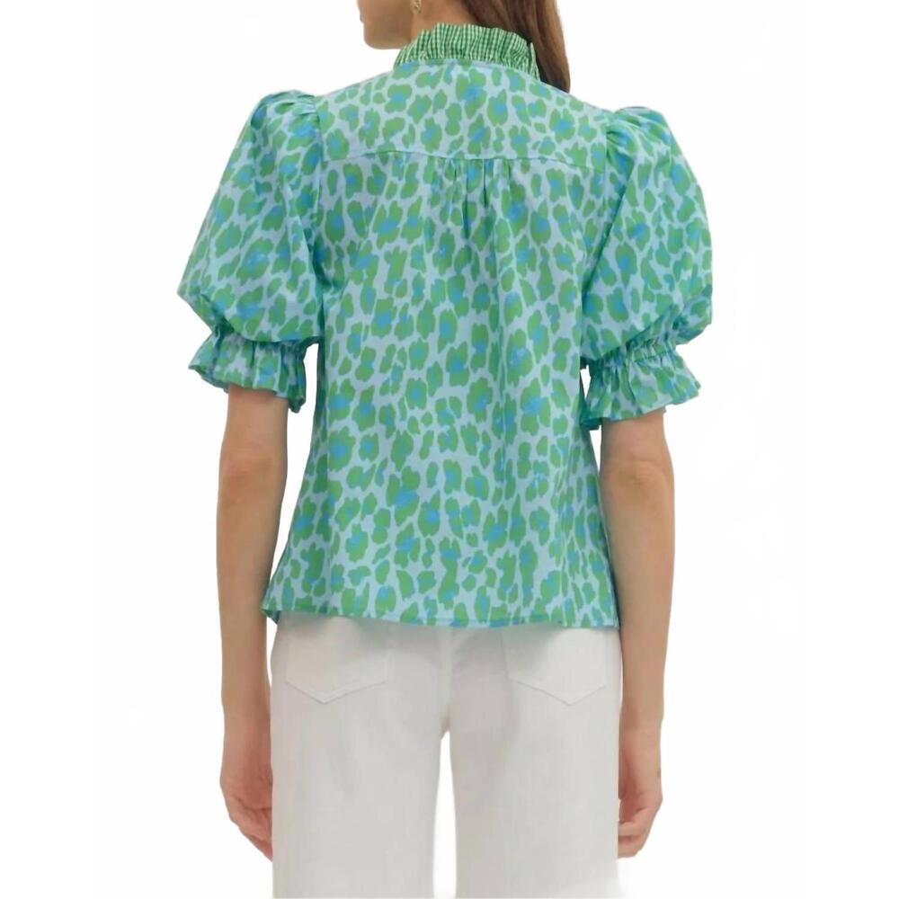 NEW ENTRO luca leopard blouse in green - Picture 4 of 10